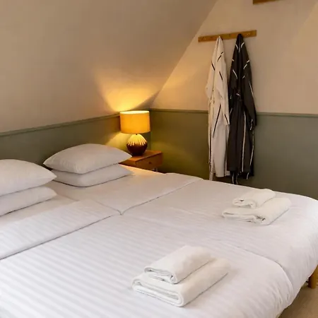 Klippen - Skt Jorgens Gaard Hotel Gudhjem